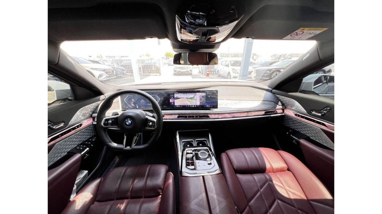 BMW 740Li M Sport BMW 740i