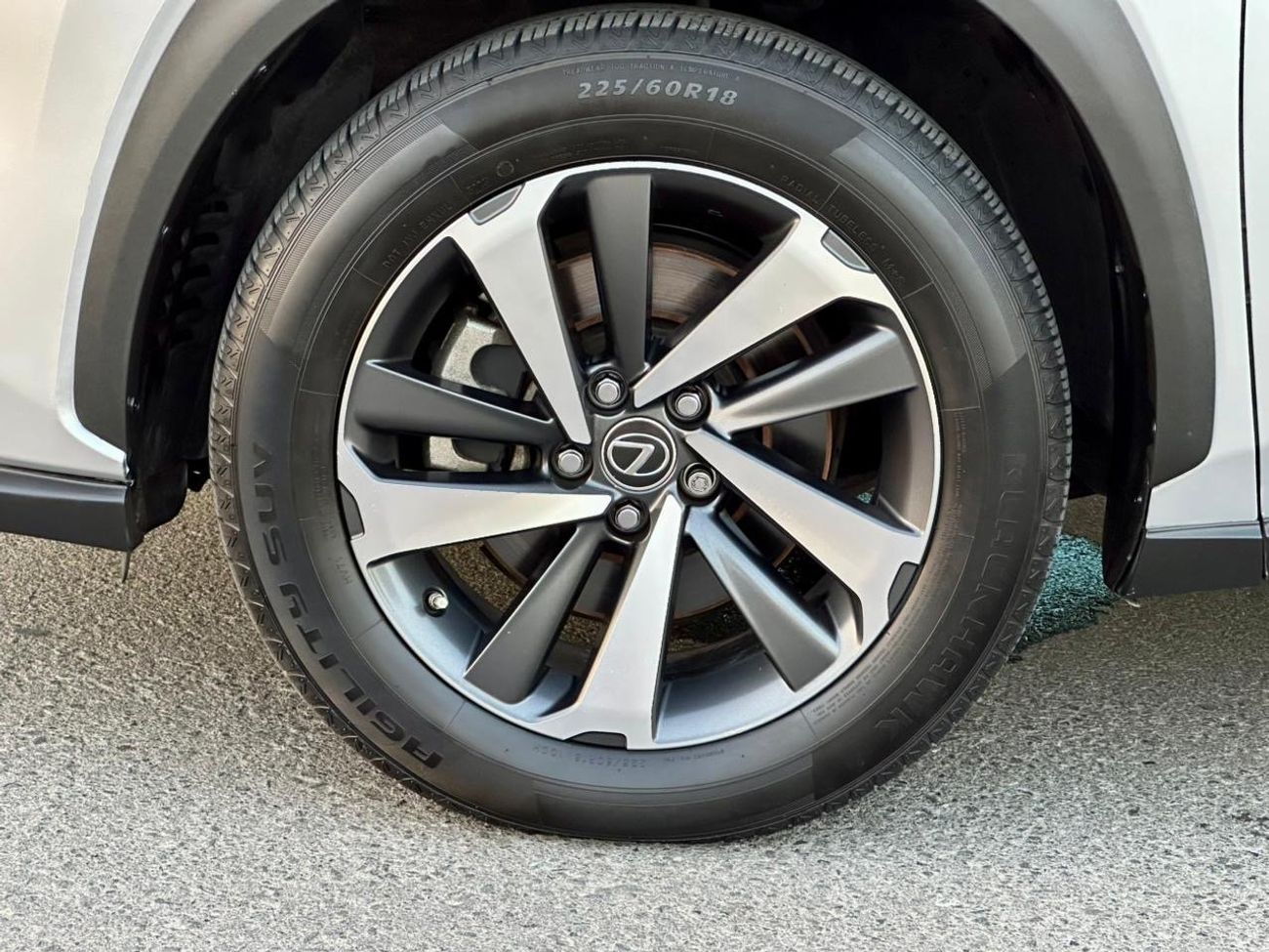 لكزس NX 300 Nx300 F sport