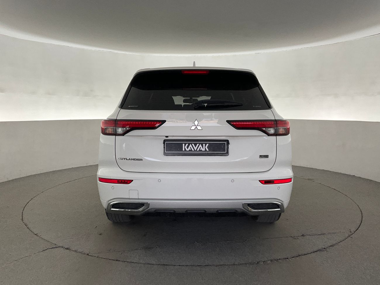 Mitsubishi Outlander Premium - Launch Edition | Guaranteed Warranty | 0 Down Payment