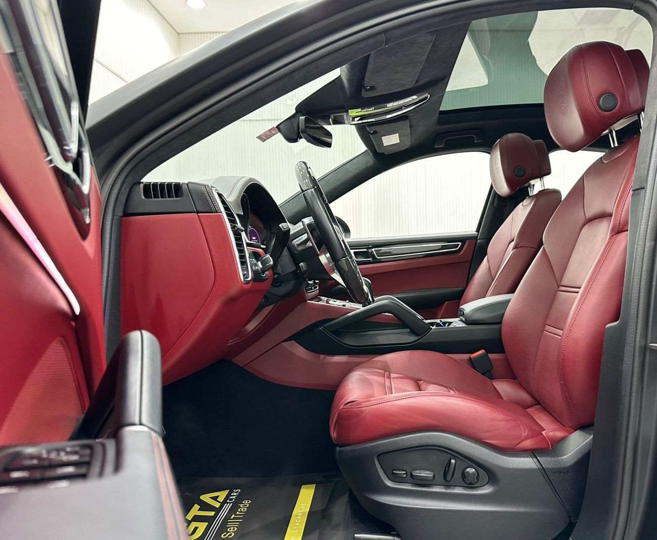 بورش كايان 2022 Porsche Cayenne GTS Coupe, Warranty, Full Porsche Service History, Full Options, Low Kms, GCC