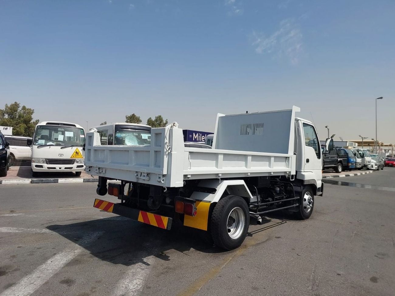 Isuzu Juston (RAMADAN OFFER) ISUZU JUSTON TRUCK RHD 1995 MODEL 7.1 L DIESEL MANUAL(PM03763)