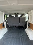 تويوتا هاياس Semi cargo 6 seat