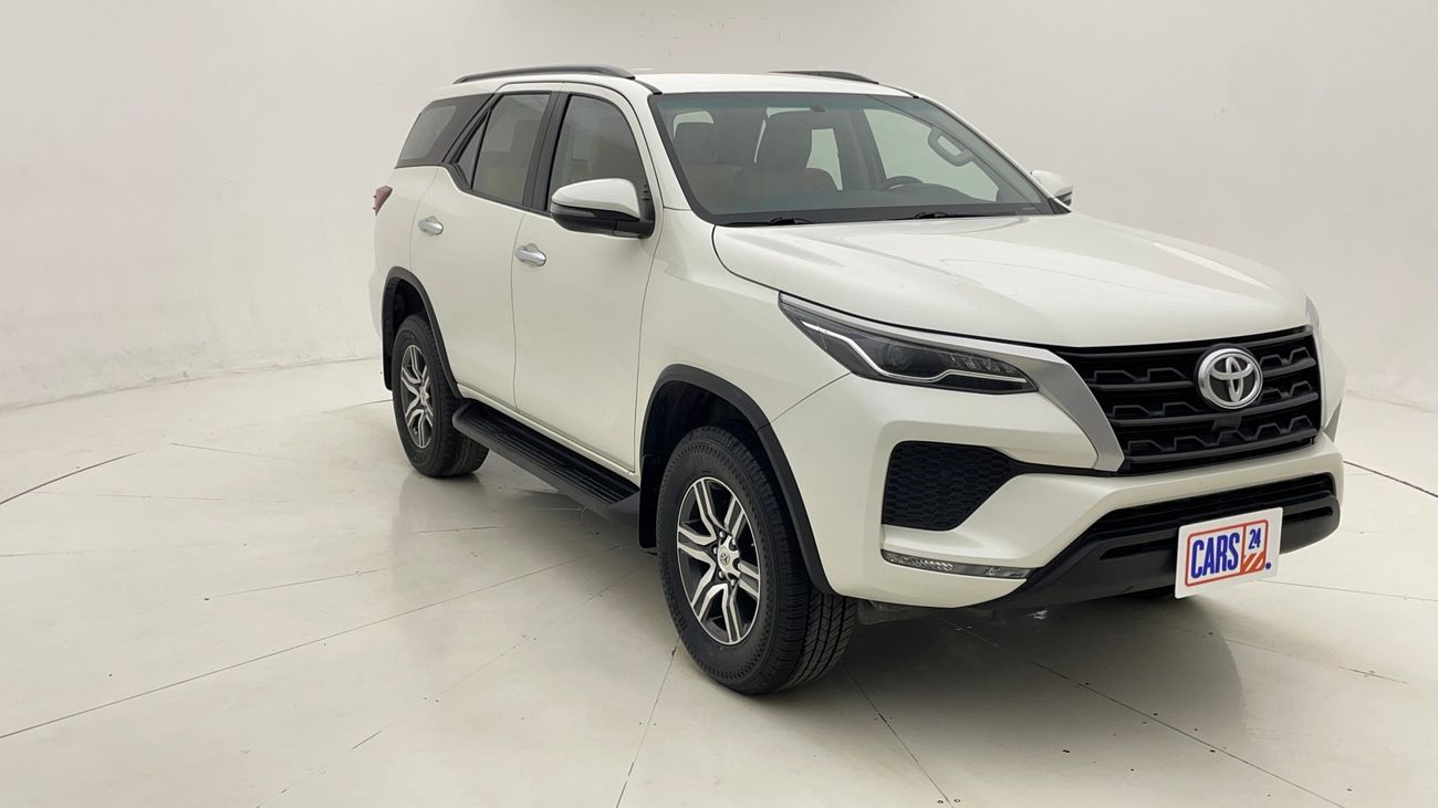 تويوتا فورتونر EXR 2.7 | بدون دفعة مقدمة | اختبار القيادة في المنزل