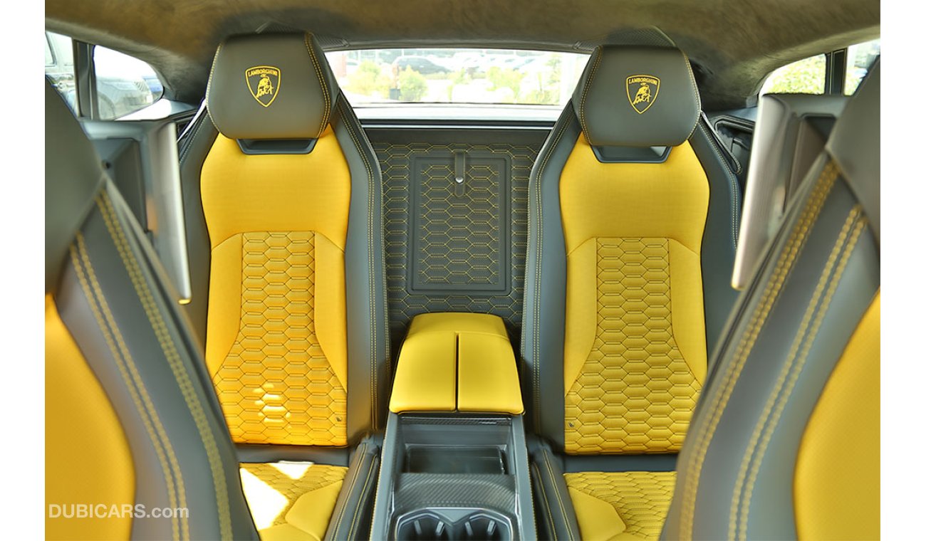 Lamborghini Urus Full Carbon Fiber 2019