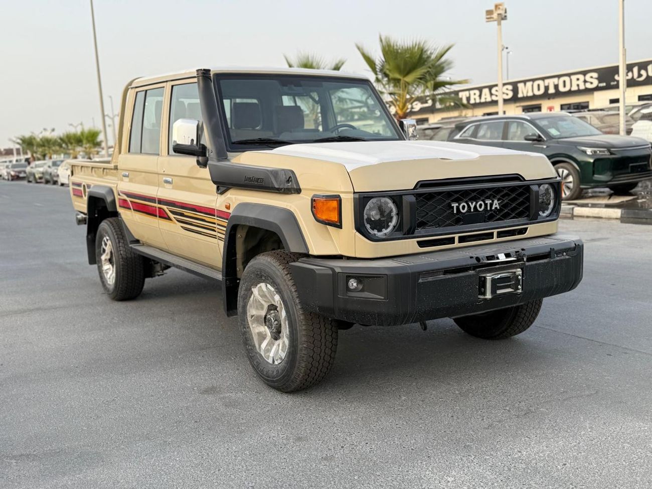 Toyota Land Cruiser Pick Up LC79 PICKUP 2.8L DIESEL D/C , FULL OPTION , A/T 2025 MODEL