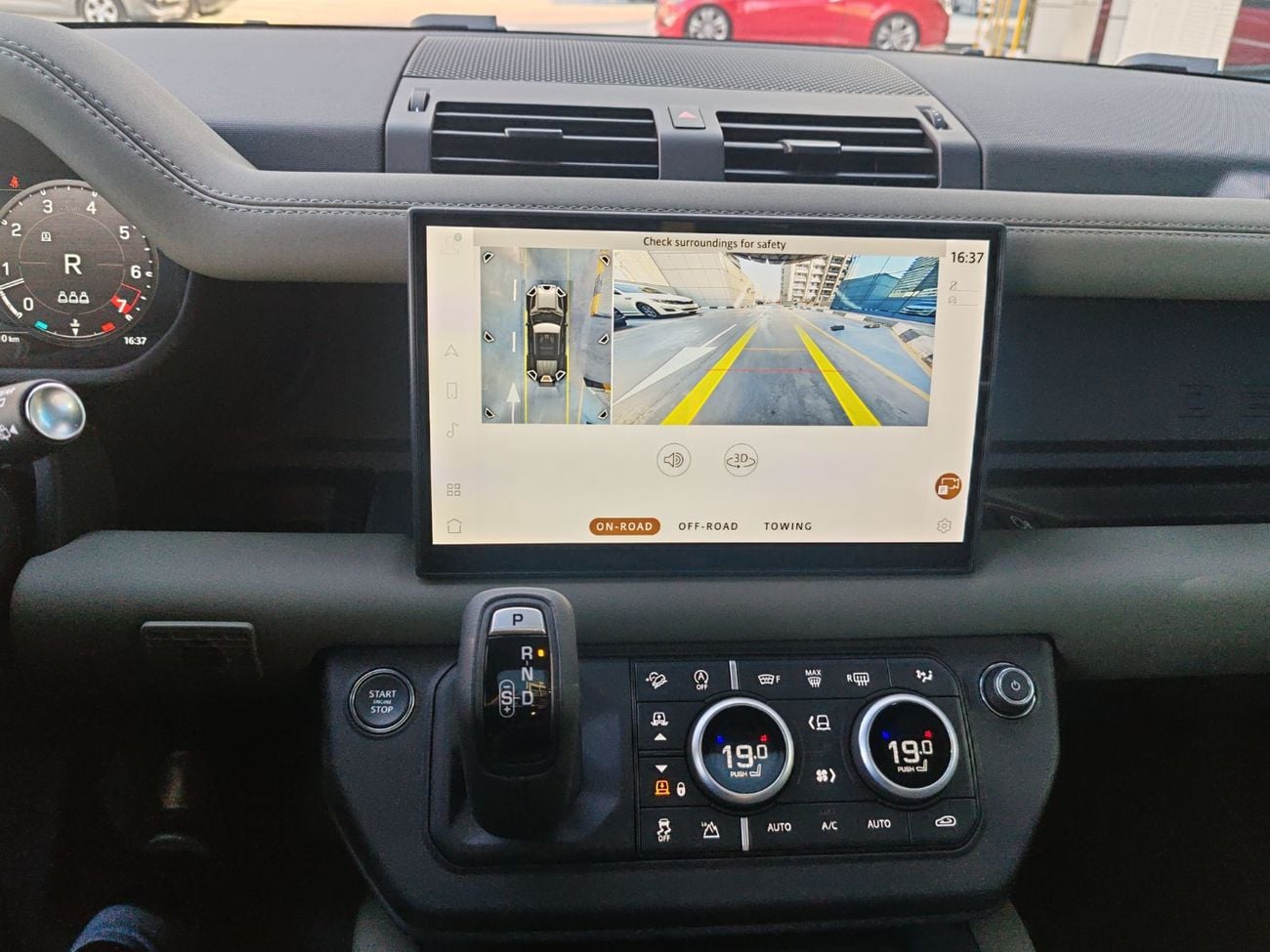 لاند روفر ديفندر P400 110 SE 3.0L (5 Seater)