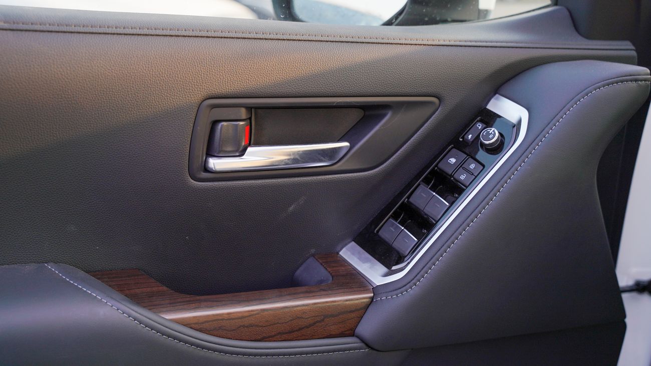 تويوتا لاند كروزر