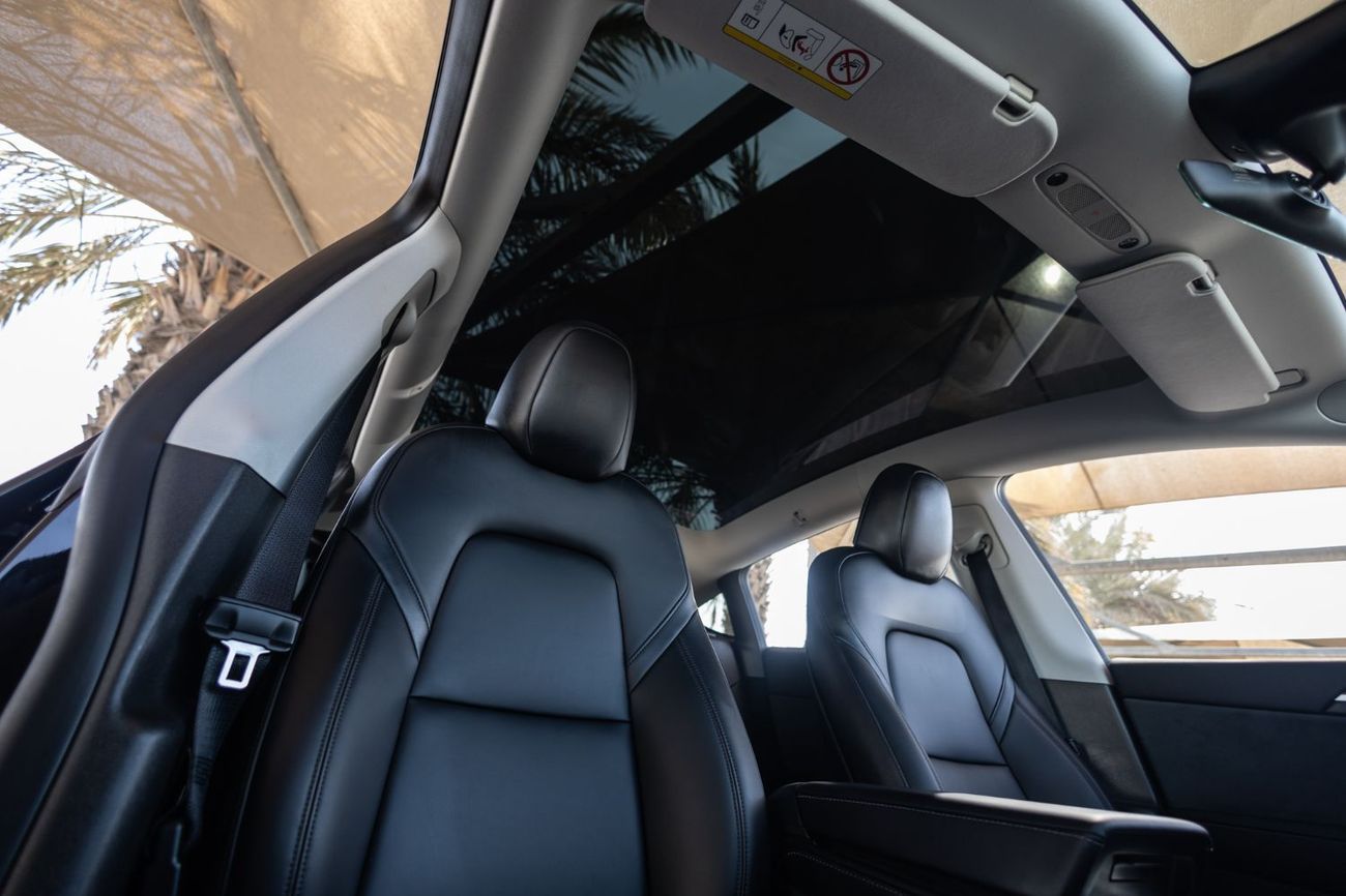 Tesla Model Y Long Range (AWD)