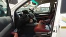 تويوتا هيلوكس SR5  2.7L  4WD A/T FULL 2025