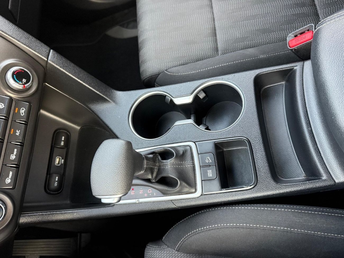 كيا سبورتيج LX 2.4 L 2021