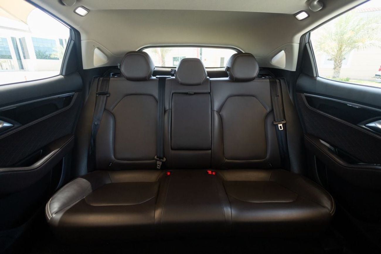 JAC J7 JAC J7 2023 GCC under Agency Warranty with Flexible Down-Payment.