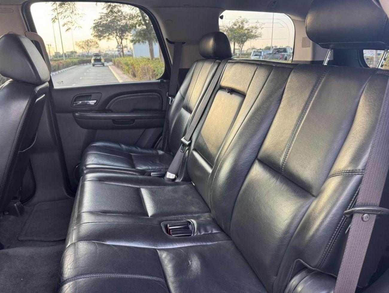 GMC Yukon GCC SPEC NEAT AND CLEAN