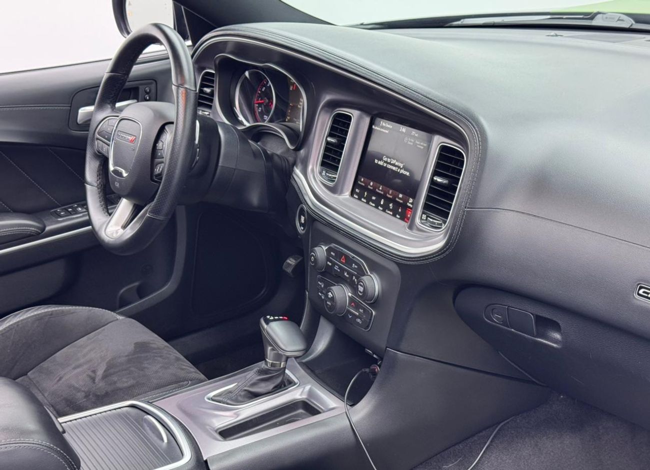 Dodge Charger R/T 5.7L 2019 Dodge Charger R/T, Warranty, Full Service History, Fully Loaded, Excellent Condition,