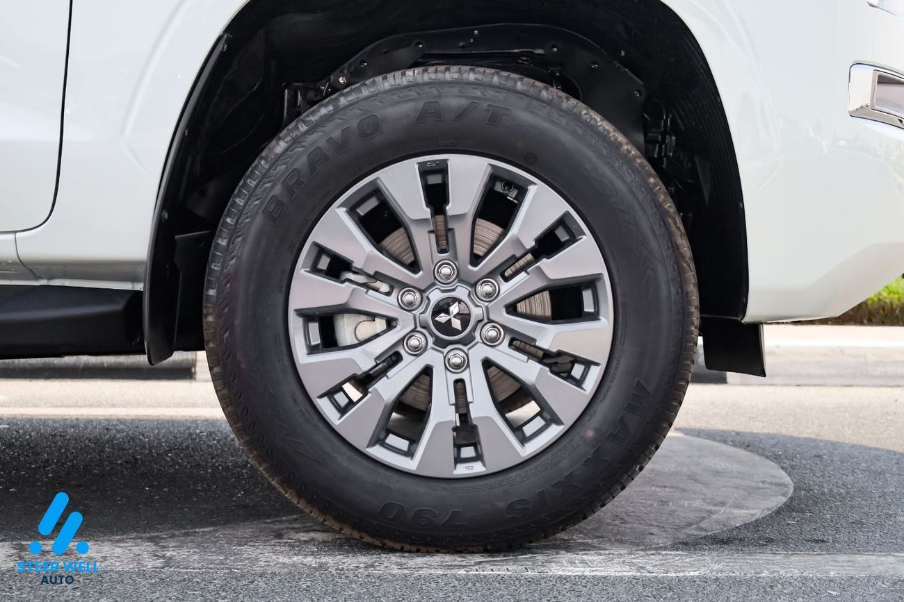 Mitsubishi L200 SPORTERO 2026 – 2.4L DSL Double Cab 4WD | 6-Speed AT | Chrome Edition