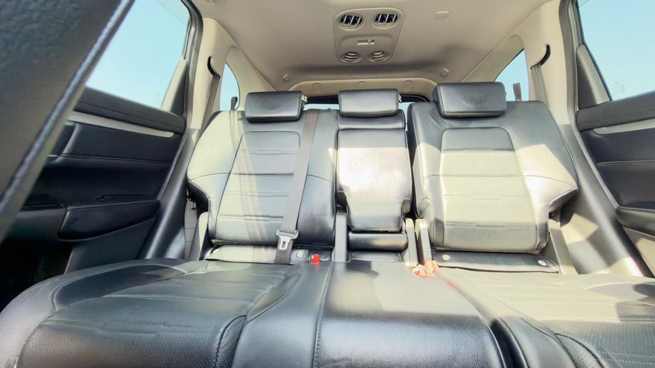 Honda CRV SUNROOF | 2WD | AUTOMATIC | PETROL | RHD