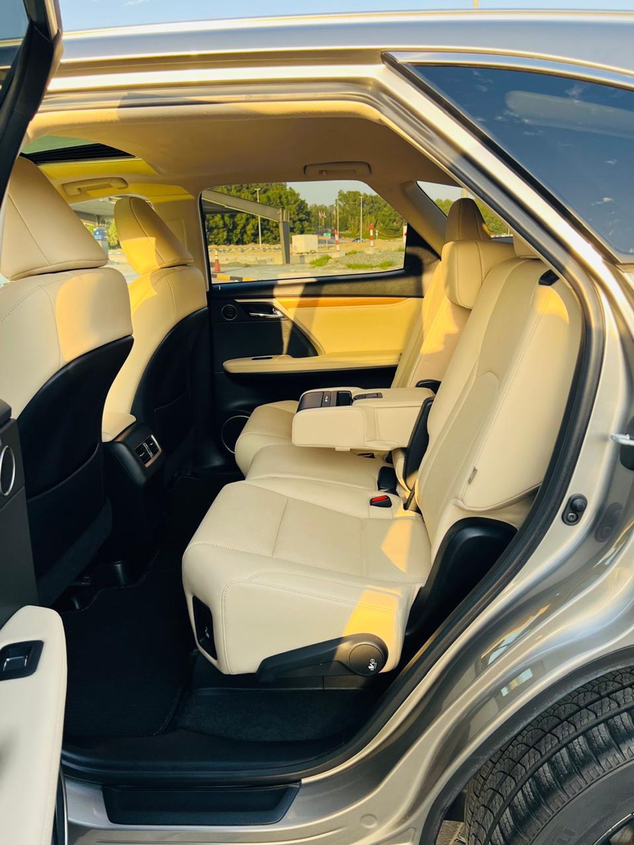 Lexus RX350 L Prestige 3.5L