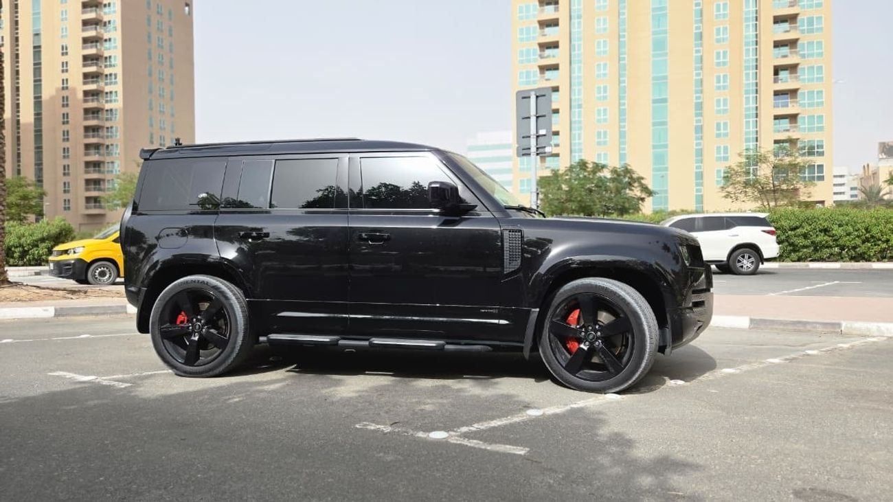 لاند روفر ديفندر P400 90 SE 3.0L (5 Seater)
