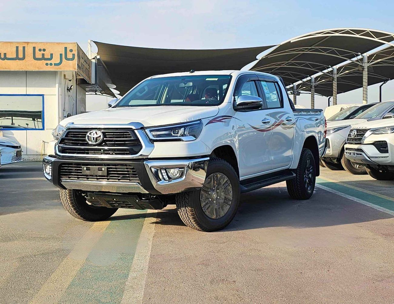 Toyota Hilux SR5 / FULL OPTION / 2.7L V4 / M/T / DIFF LOCK / BED LINER / BIG DVD / WOOD TRIM / 4WD / CODE # HPADF