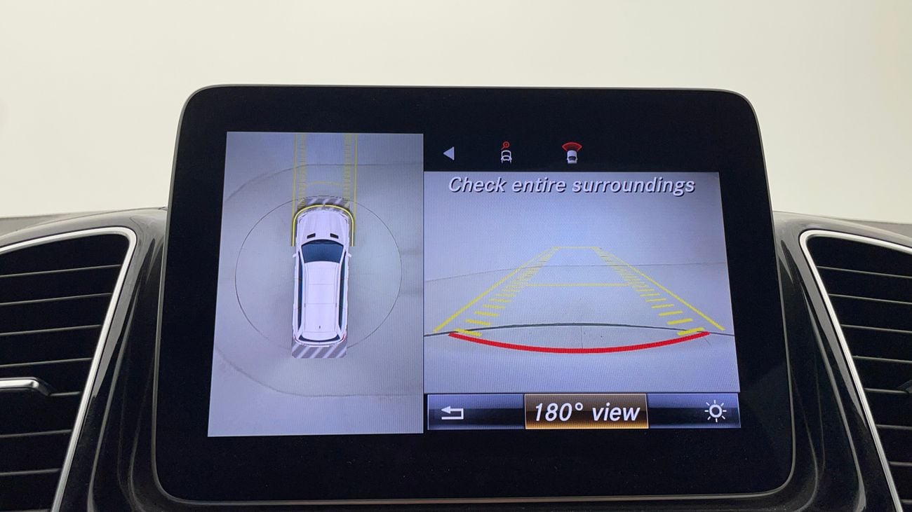 مرسيدس بنز GLS 400 AMG PACK 3 | بدون دفعة مقدمة | اختبار القيادة في المنزل