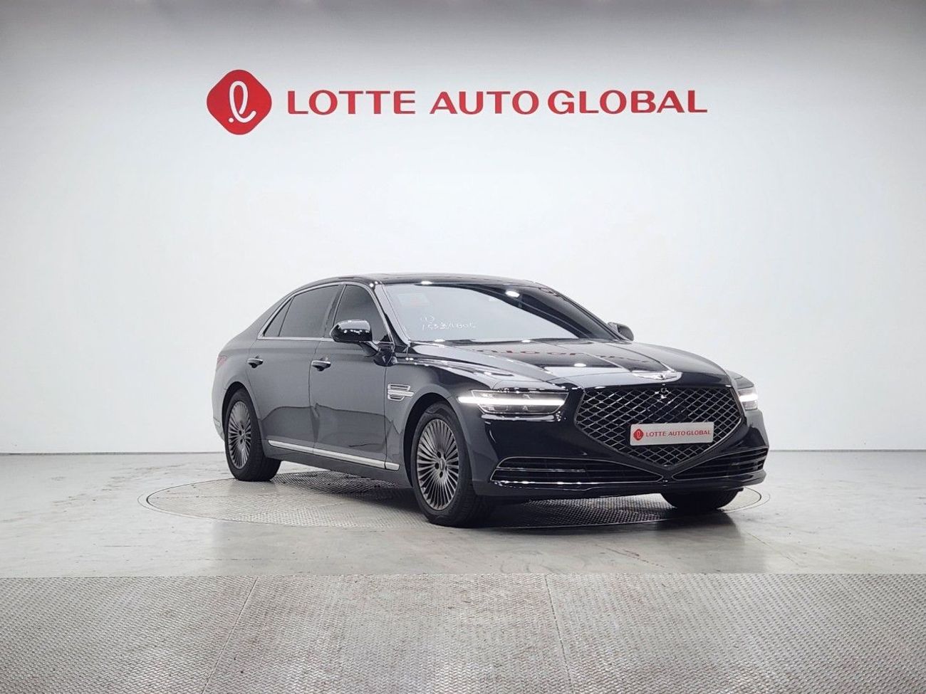 جينيسس G90 Platinum 3.8L RWD