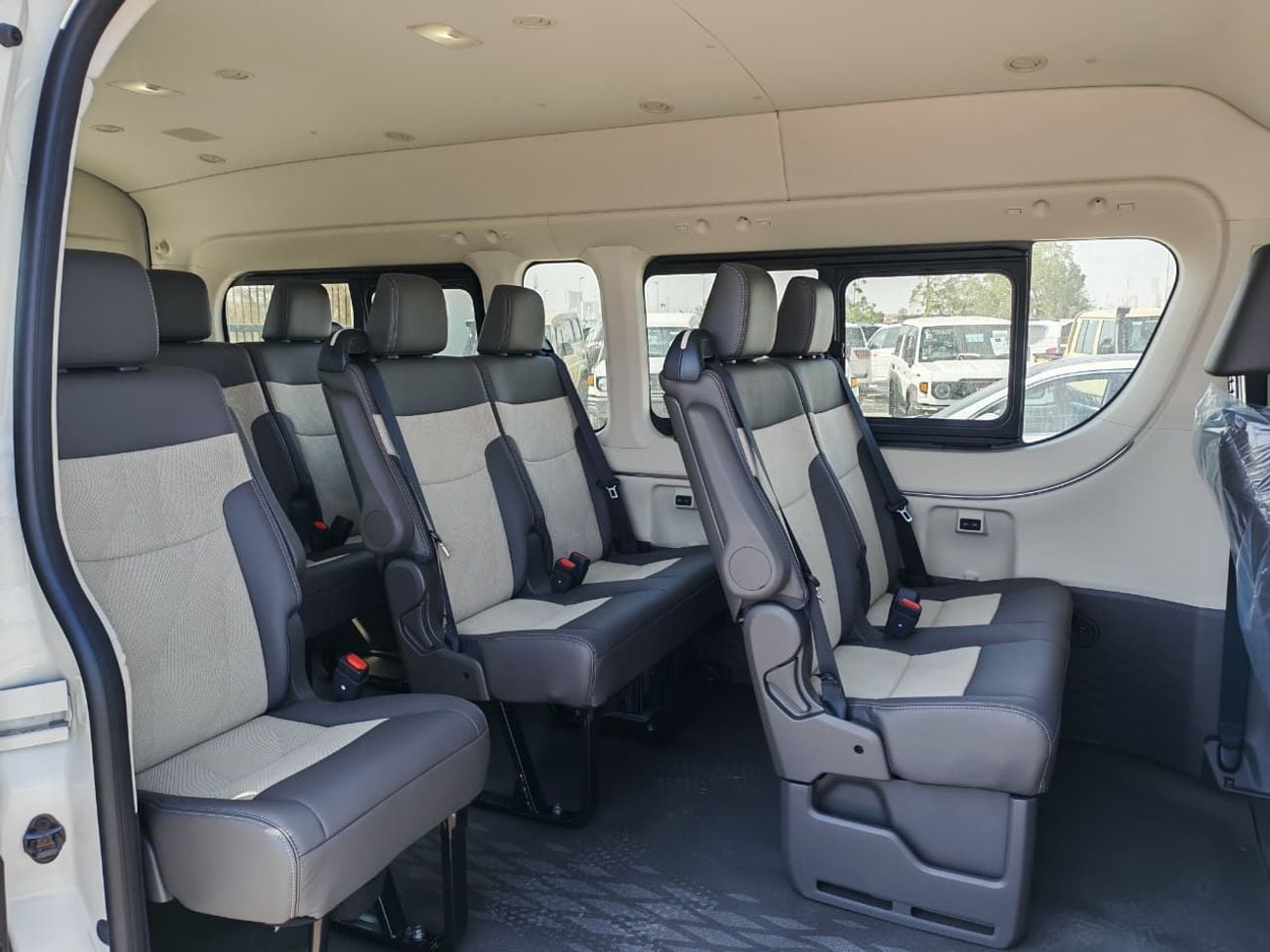 Toyota Hiace 2026 Toyota Hiace DX 13-Seater High Roof 2.8L 4-Cyl Diesel M/T RWD Export Only