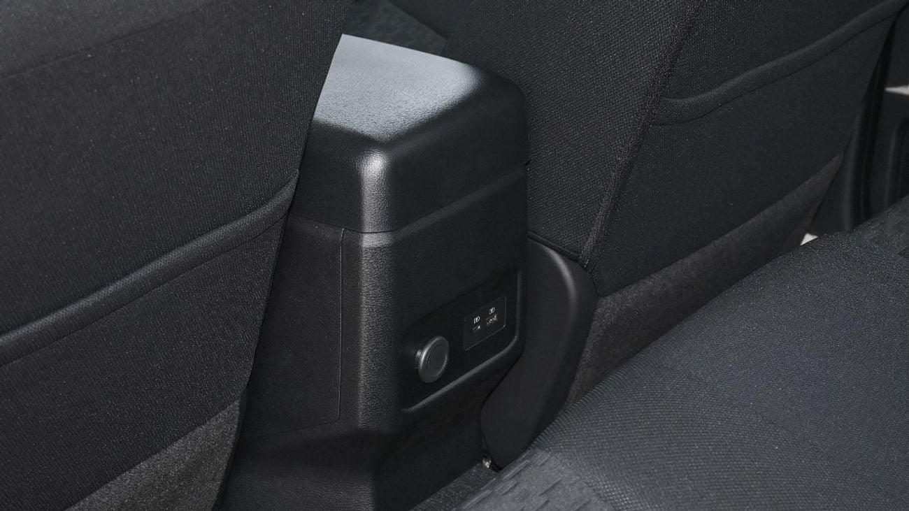 ميتسوبيشي L200 GLX Double Cab Diesel A/T 2.4L