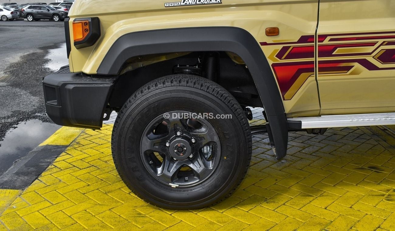 Toyota Land Cruiser Pick Up 4.0L V6 Petrol Double Cabin Auto transmission