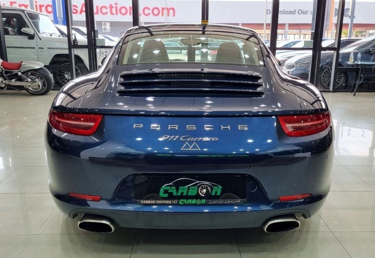 بورش 911 CARRERA PORSCHE CARRERA 2013 GCC WITH 68K KM FULL PORSCHE SERVICE HISTORY IN GOOD CONDITION FOR 220K AED