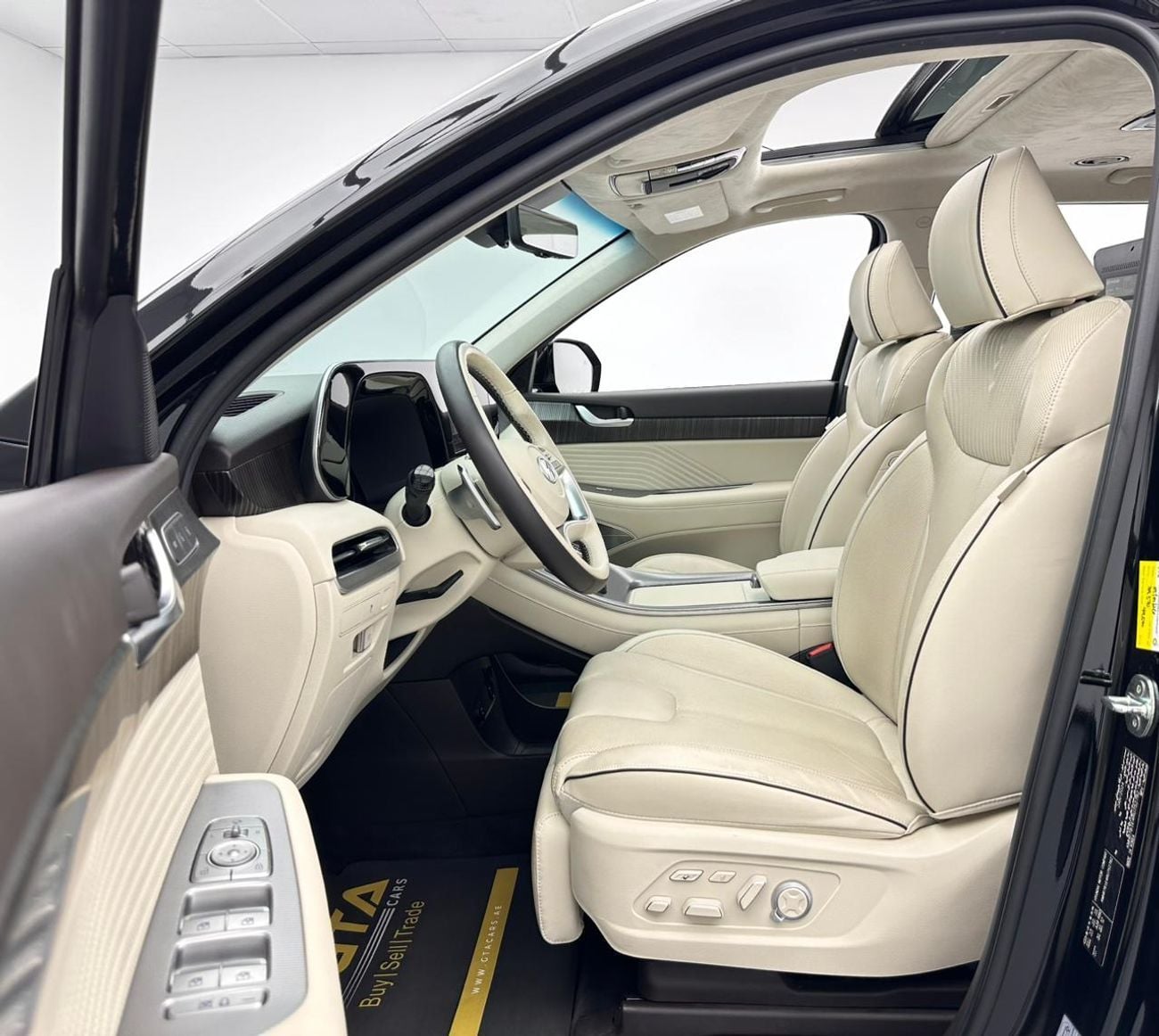 Hyundai Palisade 2024 Hyundai Palisade Premium Plus, April/2029 Hyundai Warranty, Hyundai Full Service History, GCC
