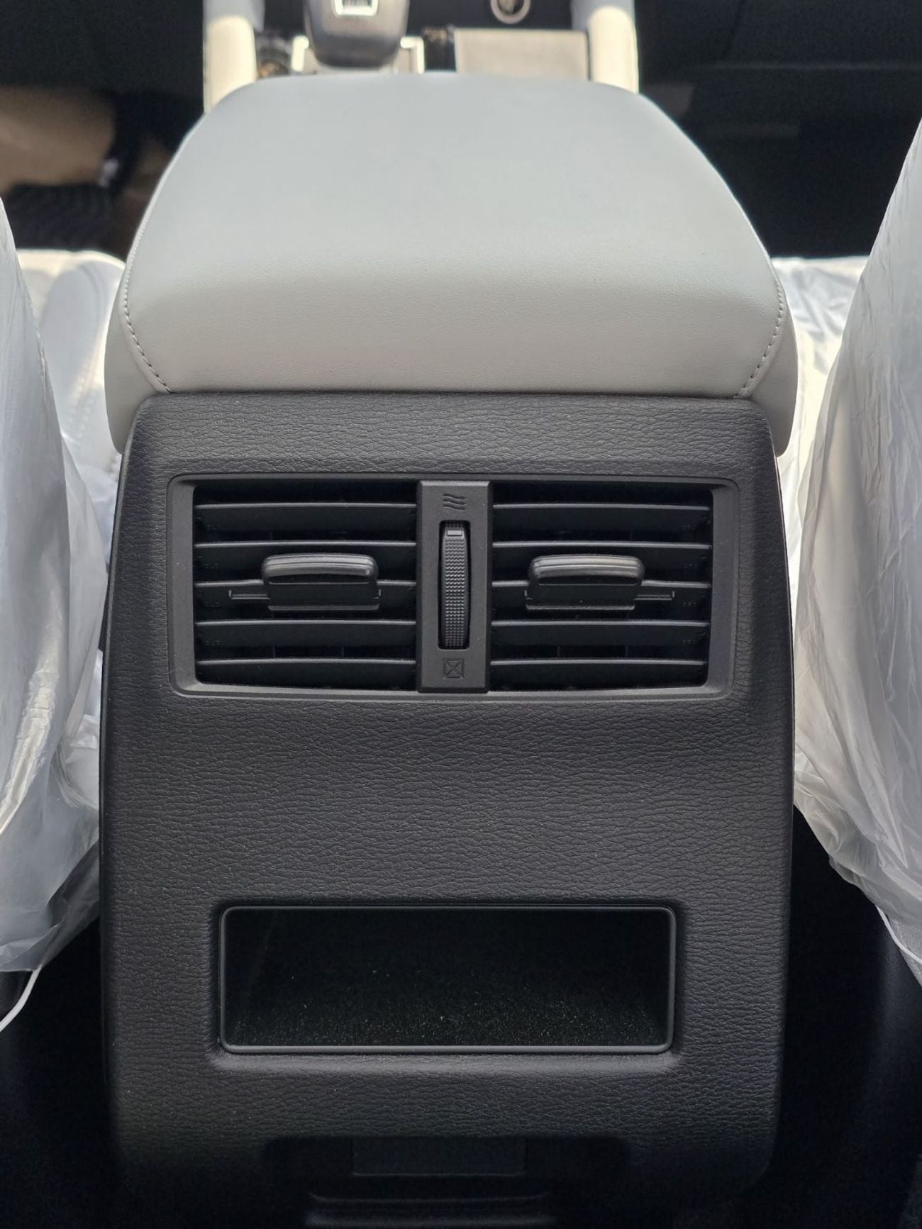 Mitsubishi Outlander GLX Basic 2.4L (5 Seater)