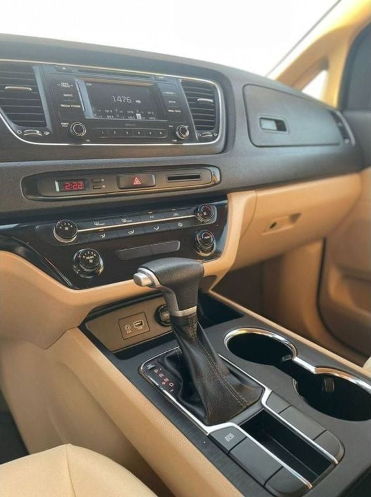 Kia Grand Carnival 2020 Kia Grant Carnival Gcc Specs - MidOption+ 7 Seater - No Accident -