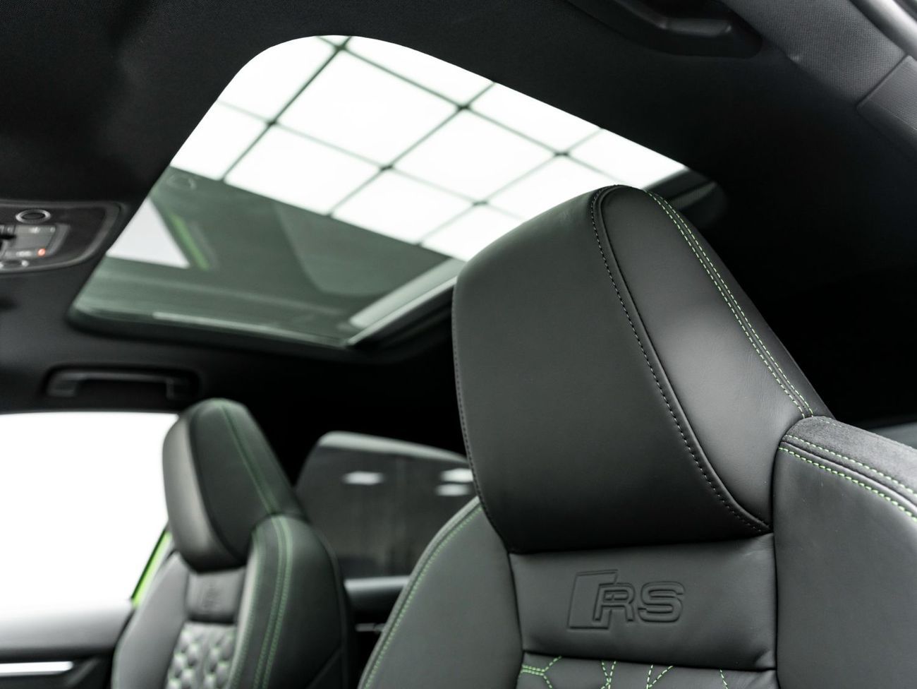 Audi RS3 TFSI quattro 2.5L Sedan 2024 Audi RS3, 2028 Audi Warranty + Service Contract, Kyalami Green, Low KMs