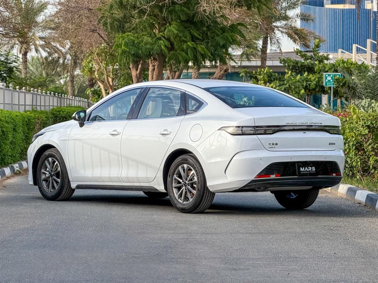 BYD Destroyer 05 2025 BYD Destroyer 05 Luxury DM-i | 1.5L Hybrid (Plug-In) | Warranty & Service