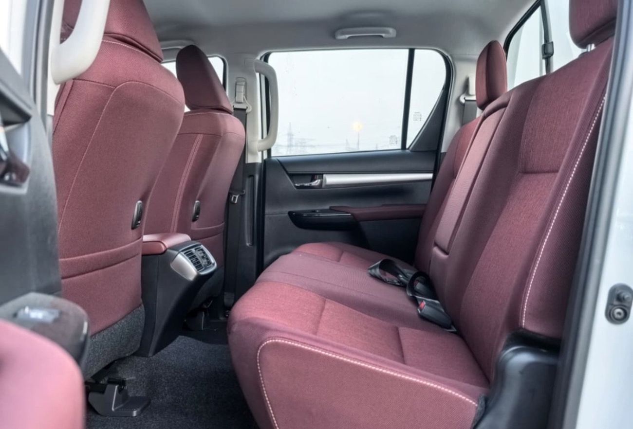 تويوتا هيلوكس TOYOTA HILUX 2.4L DIESEL AUTOMATIC TRANSMISSION 2025