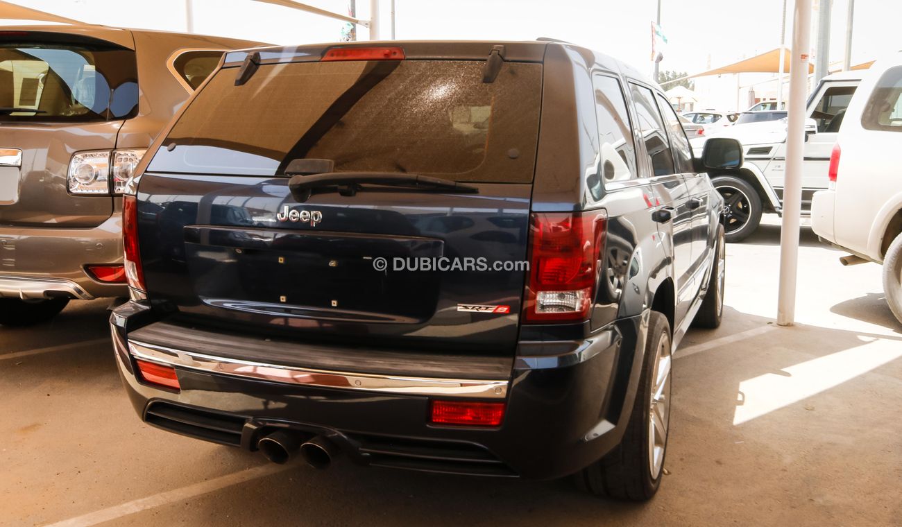 Jeep Grand Cherokee SRT8