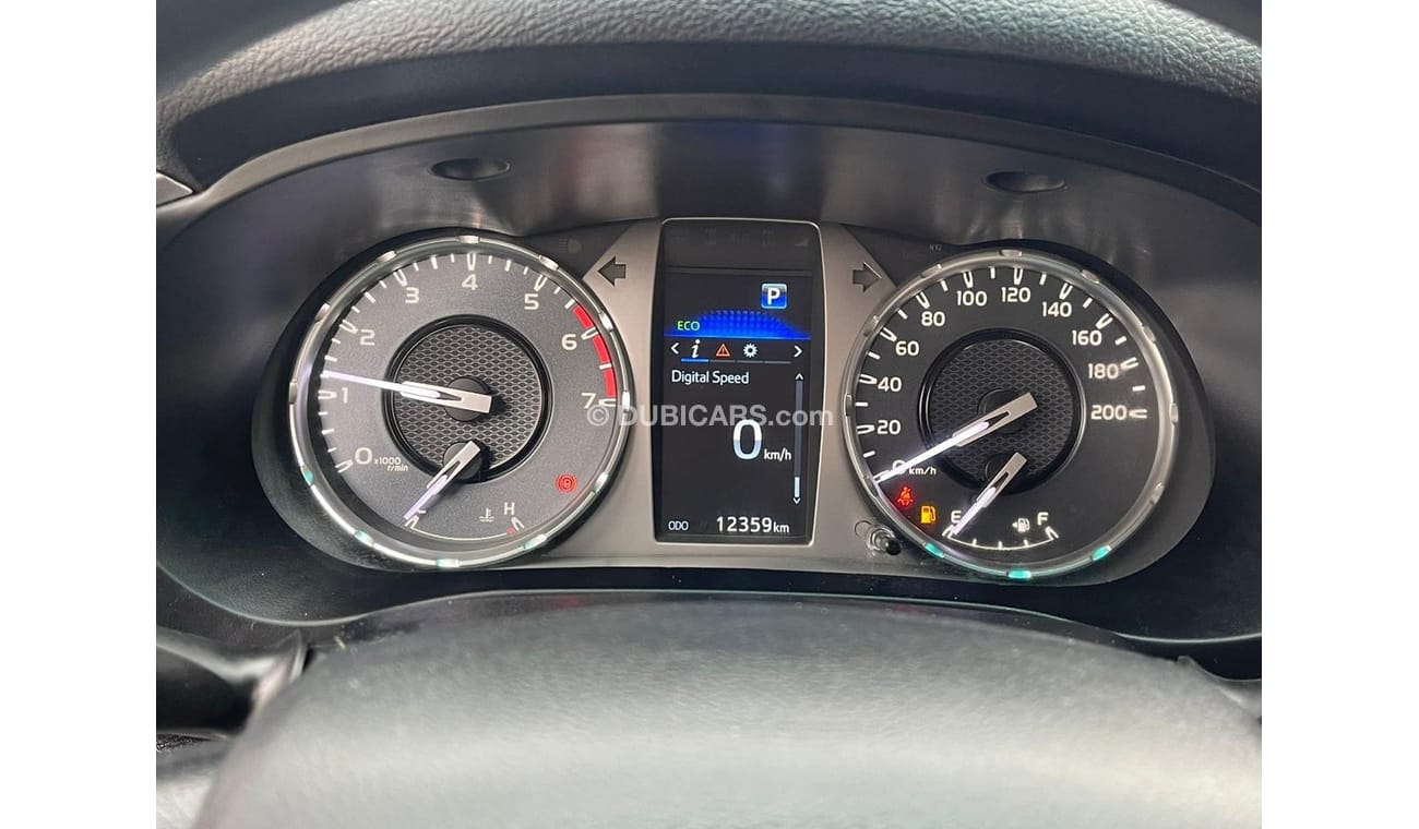 تويوتا هيلوكس تويوتا هيلوكس 2022 مواصفات خليجية بحالة ممتازة