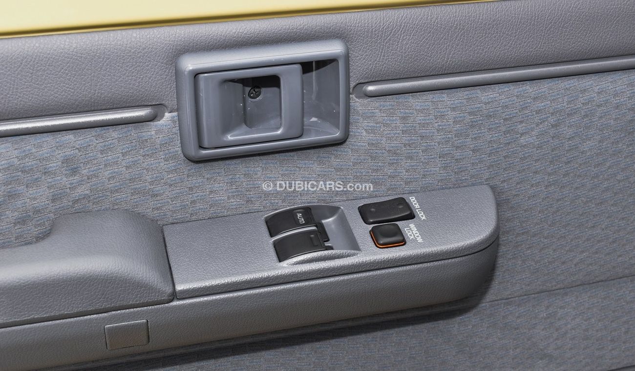 تويوتا لاند كروزر 70 4.0L V6 Petrol M/T