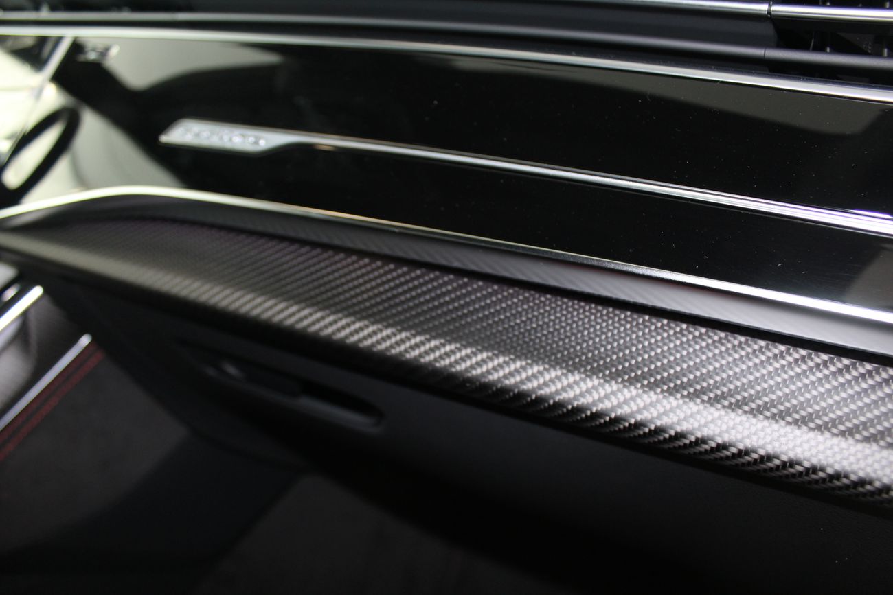 Audi RS Q8 Quattro 600hp Carbon Edition v1