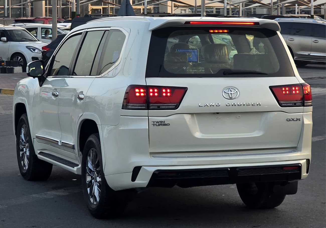 تويوتا لاند كروزر