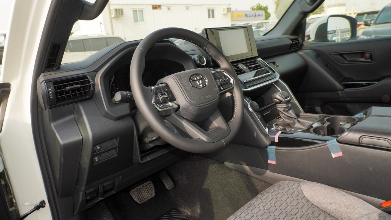 Toyota Land Cruiser GXR 4.0L V6