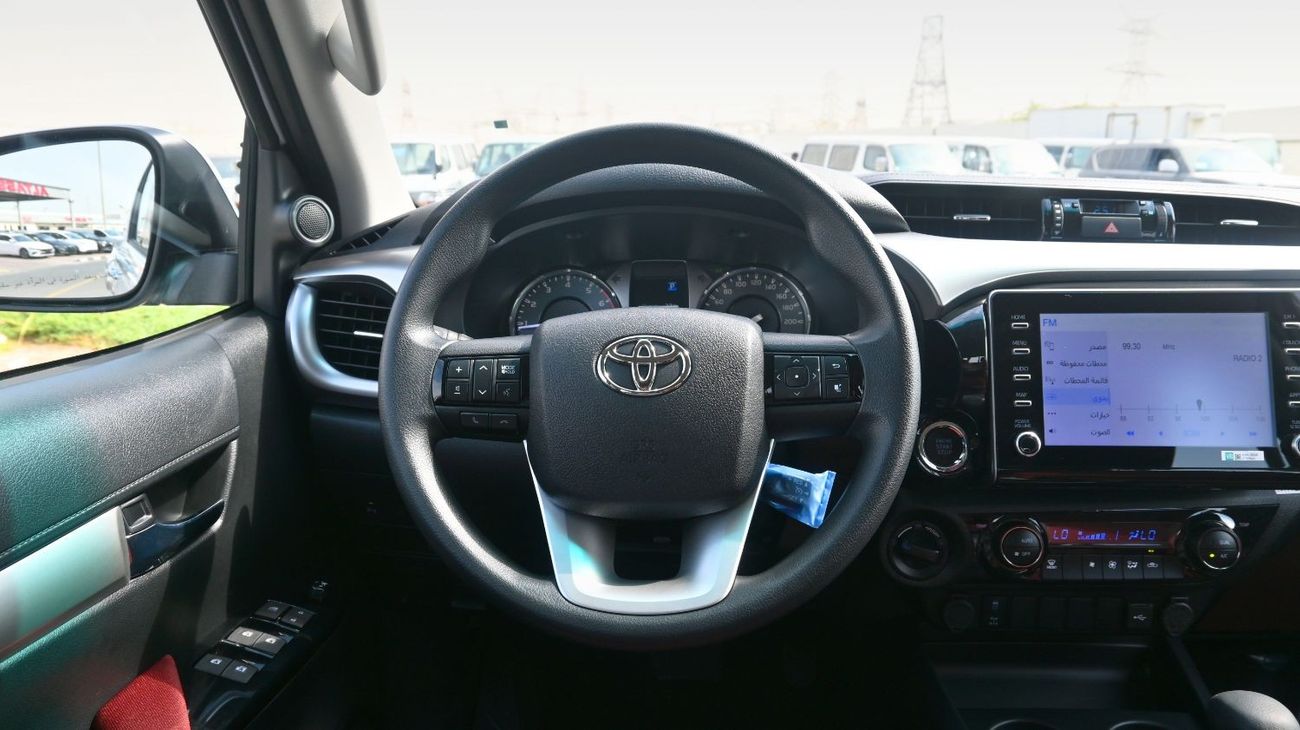 تويوتا هيلوكس تويوتا هيلوكس TOYOTA HILUX 4.0L V6 PETROL DC AT 2025