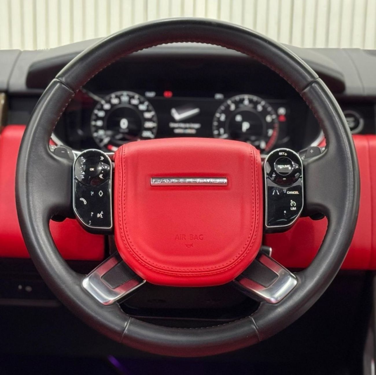 لاند روفر رينج روفر Vogue HSE 3.0L (340 HP) 2019 Range Rover Vogue HSE V6, Warranty, Full Service History, Excellent Con