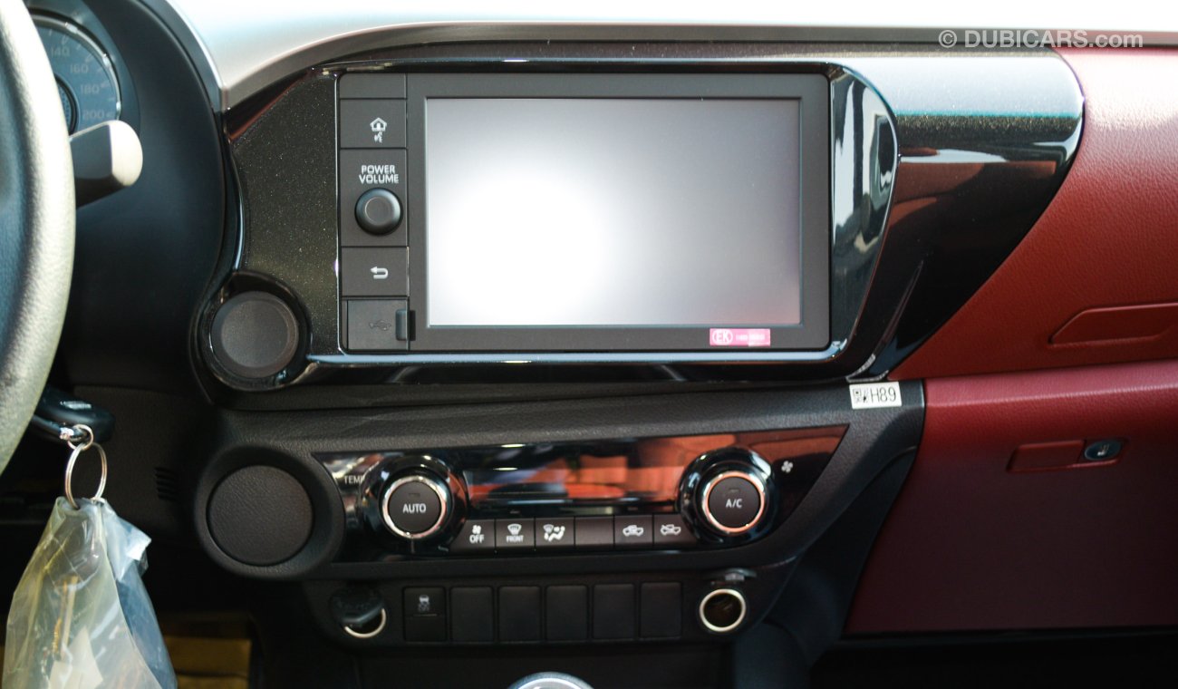 Toyota Hilux SR5  2.7L Petrol M/T