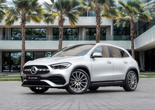 Mercedes Benz GLA 200 GLA200 | 2,350 P.M | 0% Downpayment | Perfect Condition!