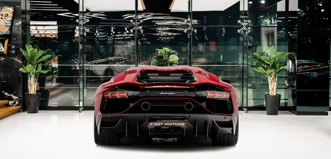 Lamborghini Aventador 6.5L V-12 Naturally Aspirated Engine