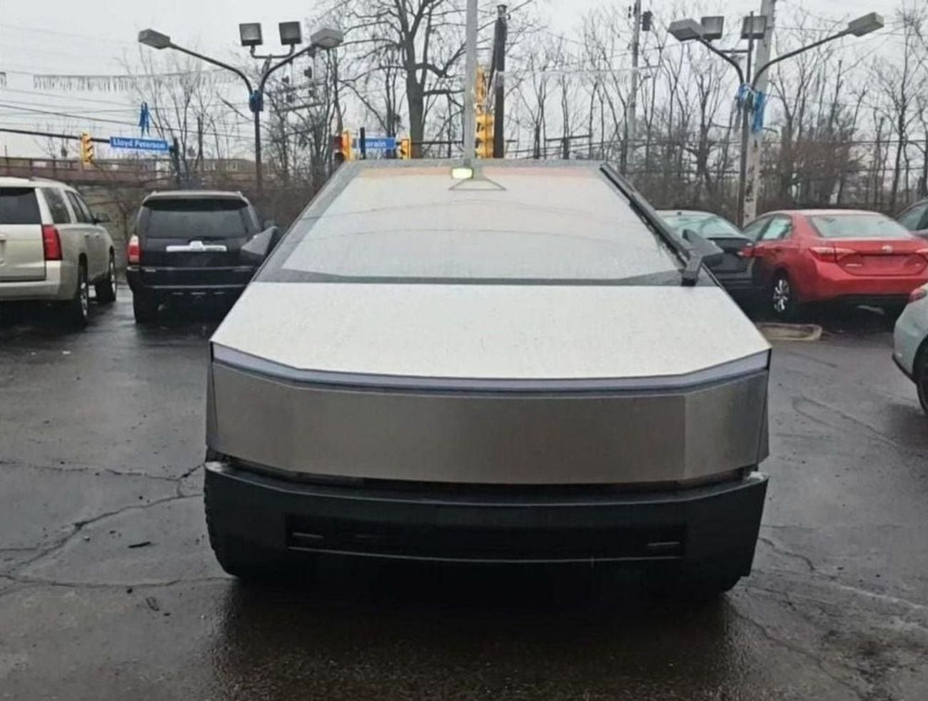 Tesla Cybertruck TESLA CYBERTRUCK DUAL MOTOR 600HP