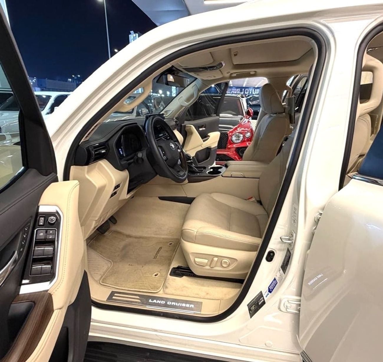 Toyota Land Cruiser VXR