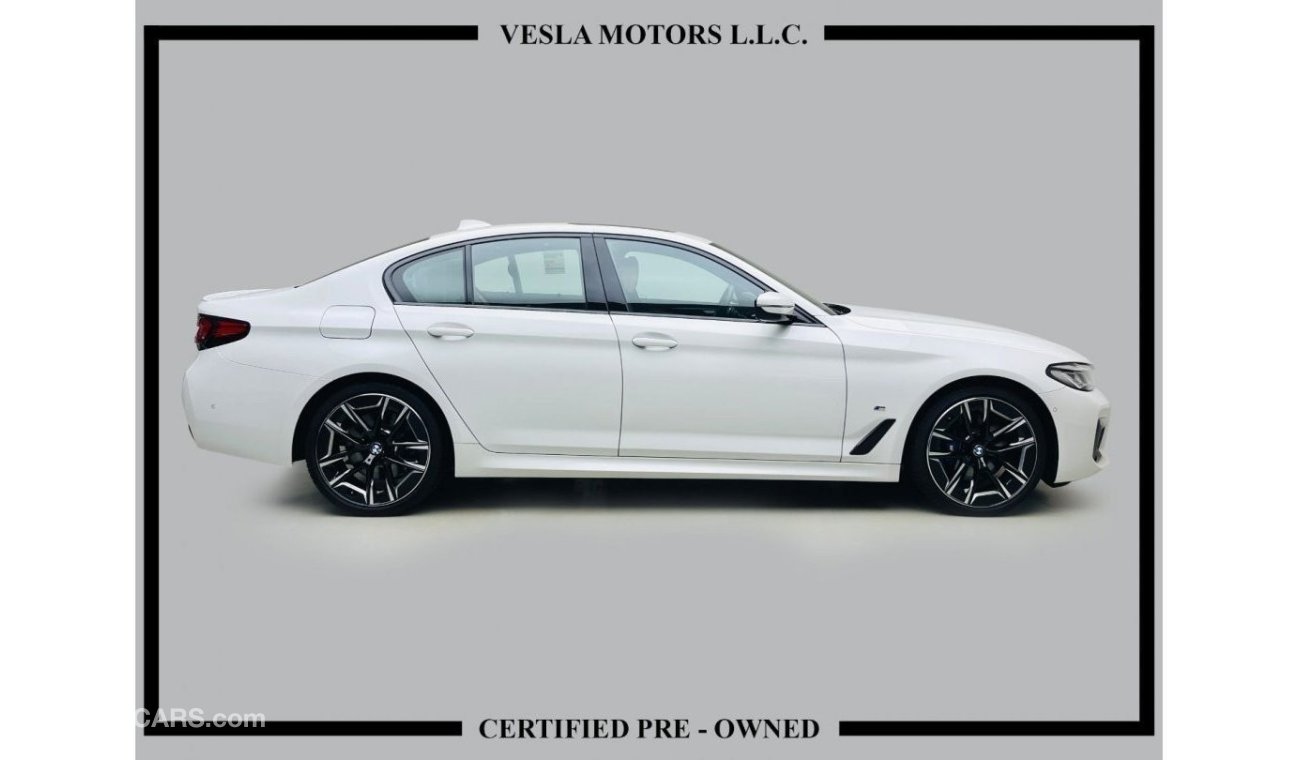 BMW 530 GCC / 2023 ///M BODY KIT + SHADOW LINE + INDIVIDUAL + SUNROOF  / OFFICIAL DEALER WARRANTY / 4,495DHS