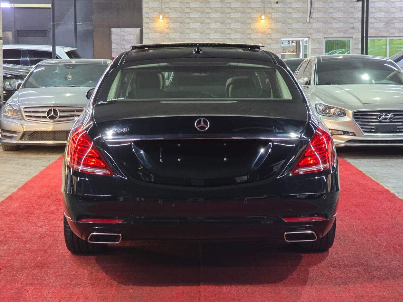 مرسيدس بنز S 550