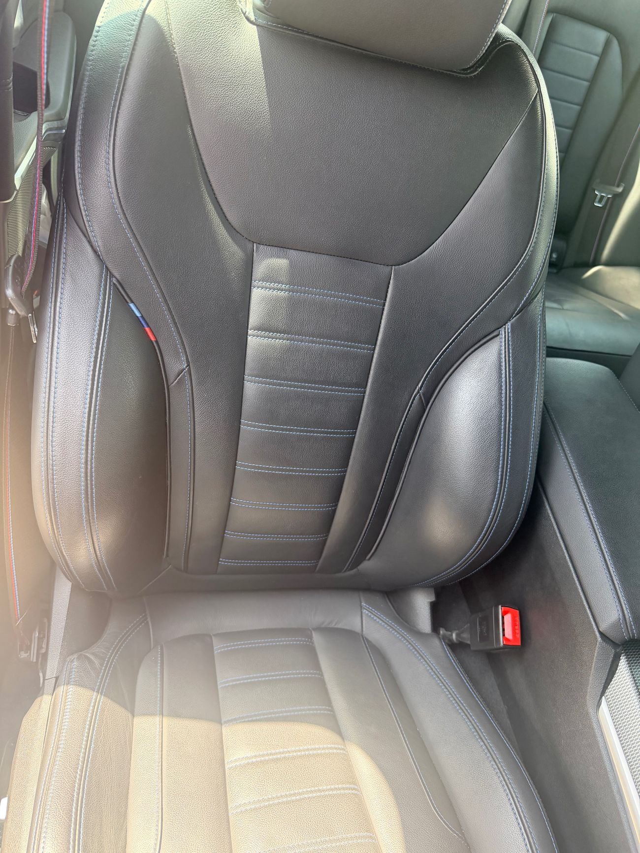 BMW 330i M SPORT PREMIUM